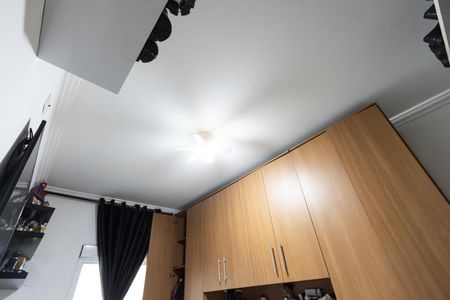 Casa à venda com 240m², 4 quartos e 6 vagasSuite 2