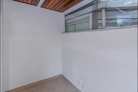 Apartamento para alugar com 148m², 2 quartos e 1 vagaquarto de serviço_3