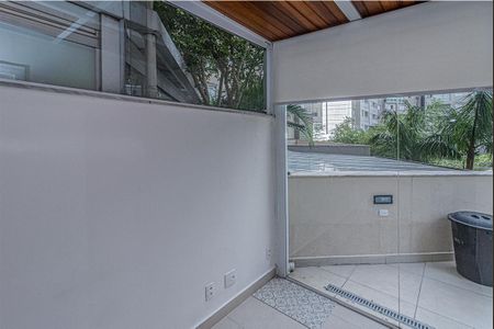 Apartamento para alugar com 148m², 2 quartos e 1 vagaquarto de serviço_1