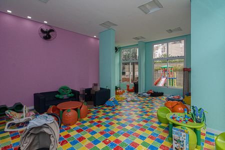 Apartamento para alugar com 148m², 2 quartos e 1 vagaÁrea comum