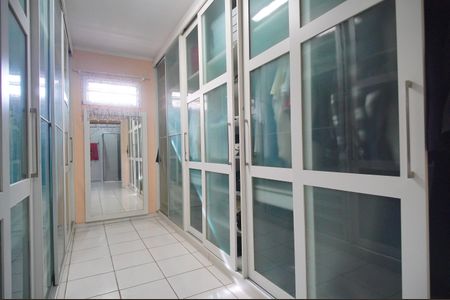 Casa para alugar com 280m², 6 quartos e 2 vagasCloset da suíte 3