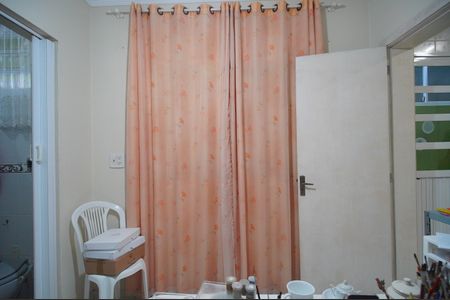 Casa para alugar com 280m², 6 quartos e 2 vagasQuarto de Serviço