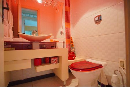 Casa para alugar com 280m², 6 quartos e 2 vagasBanheiro 2