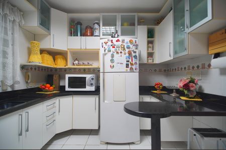 Casa para alugar com 280m², 6 quartos e 2 vagasCozinha