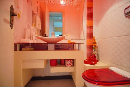 Casa para alugar com 280m², 6 quartos e 2 vagasBanheiro 2