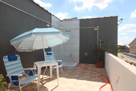 Casa à venda com 220m², 4 quartos e 3 vagasVaranda Superior