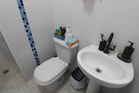 Casa à venda com 220m², 4 quartos e 3 vagasBanheiro da Suíte 3