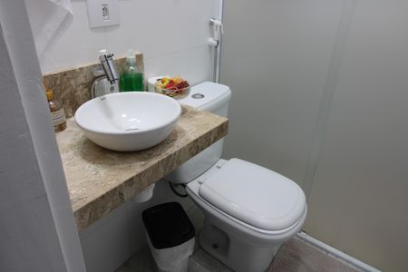 Casa à venda com 220m², 4 quartos e 3 vagasBanheiro Social