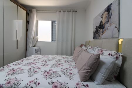 Casa à venda com 220m², 4 quartos e 3 vagasSuíte 2