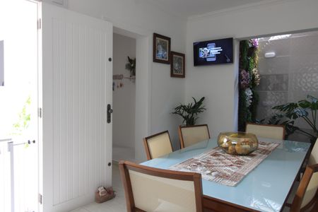 Casa à venda com 220m², 4 quartos e 3 vagasCozinha