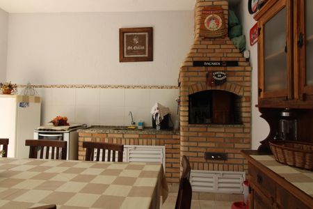 Casa à venda com 220m², 4 quartos e 3 vagasEspaço Gourmet