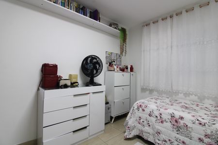 Casa à venda com 220m², 4 quartos e 3 vagasSuíte