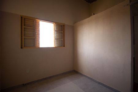 Quarto  de kitnet/studio para alugar com 1 quarto, 25m² em Setor Habitacional Sol Nascente, Brasília