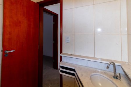 Casa de condomínio para alugar com 141m², 3 quartos e 2 vagasBanheiro 2