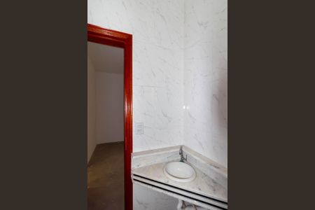 Casa de condomínio para alugar com 141m², 3 quartos e 2 vagasBanheiro da Suíte