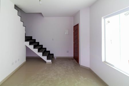 Sala de casa de condomínio à venda com 3 quartos, 141m² em Chácara Belenzinho, São Paulo