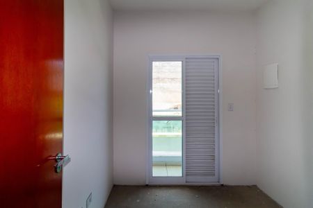 Casa de condomínio à venda com 141m², 3 quartos e 2 vagasQuarto 2