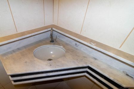 Casa de condomínio à venda com 141m², 3 quartos e sem vagaBanheiro 2