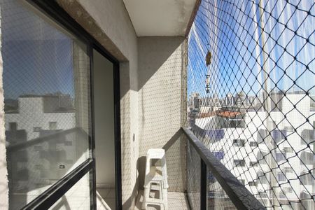 Apartamento para alugar com 1 quarto, 50m² em Vila Tupi, Praia Grande