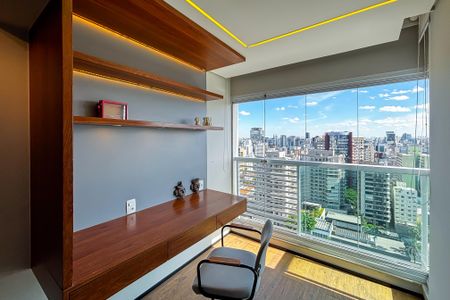 Apartamento para alugar com 1 quarto, 70m² em Cerqueira César, São Paulo