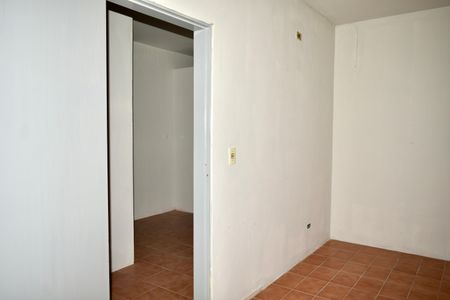 Casa para alugar com 100m², 2 quartos e 2 vagasSuíte 2