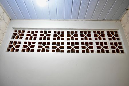 Casa para alugar com 100m², 2 quartos e 2 vagasLavabo