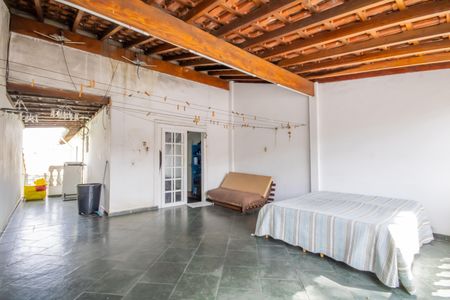 Casa à venda com 200m², 3 quartos e 2 vagas Casa à venda com 200m², 3 quartos e 2 vagasVaranda do Quarto 2