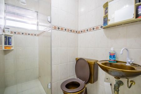 Casa à venda com 200m², 3 quartos e 2 vagas Casa à venda com 200m², 3 quartos e 2 vagasBanheiro Social