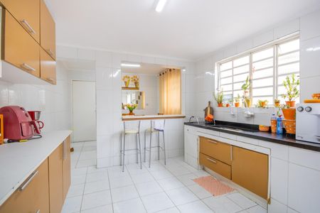 Casa à venda com 200m², 3 quartos e 2 vagas Casa à venda com 200m², 3 quartos e 2 vagasCozinha