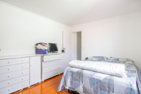 Casa à venda com 200m², 3 quartos e 2 vagas Casa à venda com 200m², 3 quartos e 2 vagasSuíte