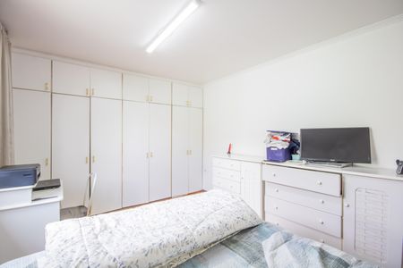 Casa à venda com 200m², 3 quartos e 2 vagas Casa à venda com 200m², 3 quartos e 2 vagasSuíte