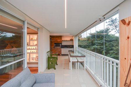 Sacada de apartamento para alugar com 3 quartos, 233m² em Jardim Taquaral, São Paulo