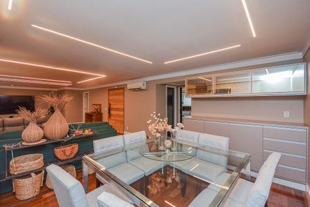 Sala de apartamento para alugar com 3 quartos, 233m² em Jardim Taquaral, São Paulo