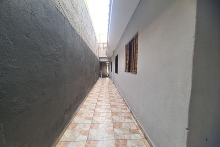 Casa para alugar com 100m², 3 quartos e 1 vaga Casa para alugar com 100m², 3 quartos e 1 vagaCorredor