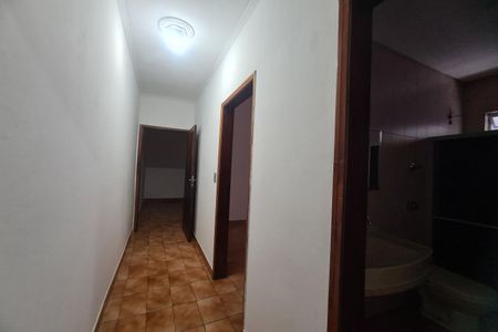 Casa para alugar com 100m², 3 quartos e 1 vaga Casa para alugar com 100m², 3 quartos e 1 vagaCorredor