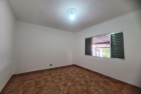 Casa para alugar com 100m², 3 quartos e 1 vaga Casa para alugar com 100m², 3 quartos e 1 vagaQuarto 1