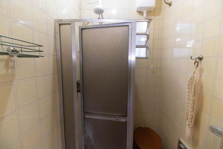 Casa à venda com 500m², 3 quartos e 2 vagas Casa à venda com 500m², 3 quartos e 2 vagasBanheiro de serviço