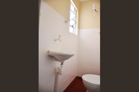 Casa para alugar com 70m², 2 quartos e sem vagaBanheiro da Suíte 2