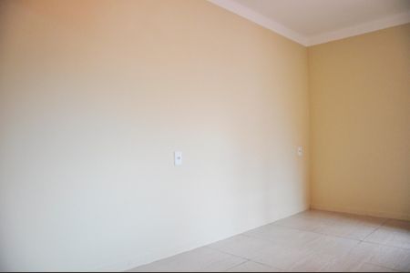 Casa para alugar com 70m², 2 quartos e sem vagaSala