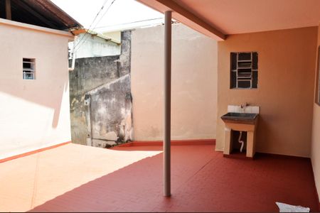 Casa para alugar com 70m², 2 quartos e sem vagaÁrea de Serviço