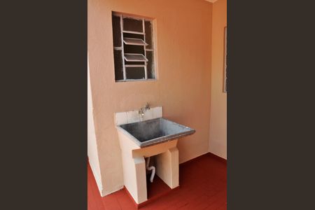 Casa para alugar com 70m², 2 quartos e sem vagaÁrea de Serviço