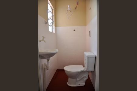 Casa para alugar com 70m², 2 quartos e sem vagaBanheiro da Suíte 2