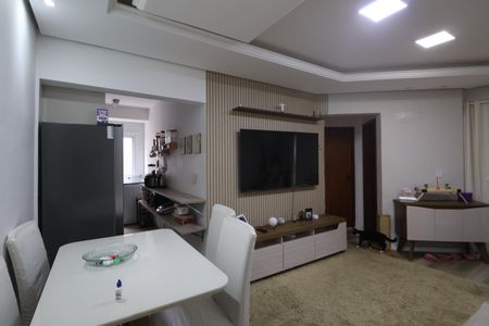 Apartamento à venda com 64m², 2 quartos e 1 vagaSala