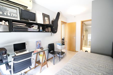 Casa de condomínio à venda com 140m², 4 quartos e 2 vagas Suíte 2