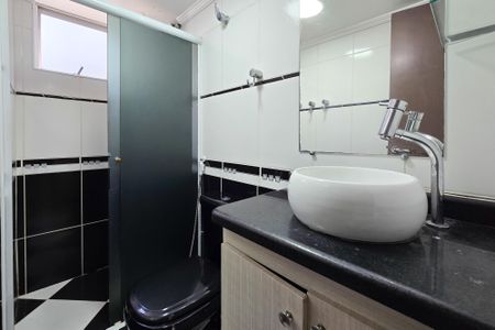 Apartamento à venda com 72m², 2 quartos e 2 vagasBanheiro Social