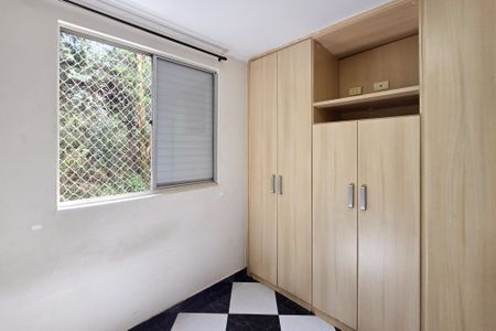 Apartamento à venda com 72m², 2 quartos e 2 vagasQuarto 2