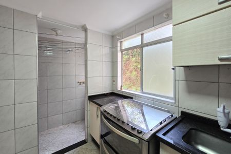 Apartamento à venda com 72m², 2 quartos e 2 vagasCozinha