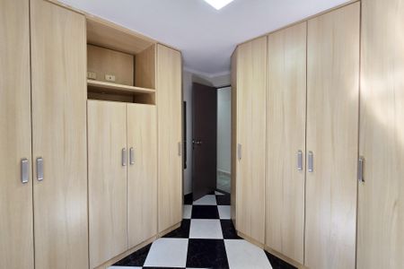 Apartamento à venda com 72m², 2 quartos e 2 vagasQuarto 2