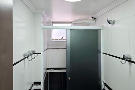 Apartamento à venda com 72m², 2 quartos e 2 vagasBanheiro Social