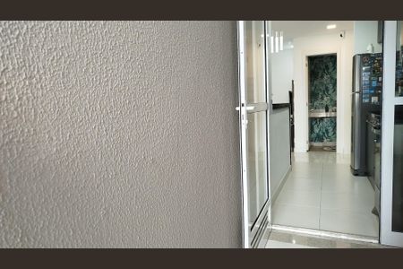 Apartamento à venda com 85m², 3 quartos e 1 vagaÁrea de serviço